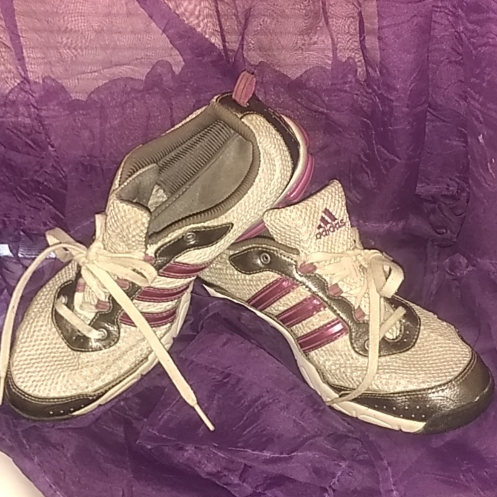 Women's Sneakers